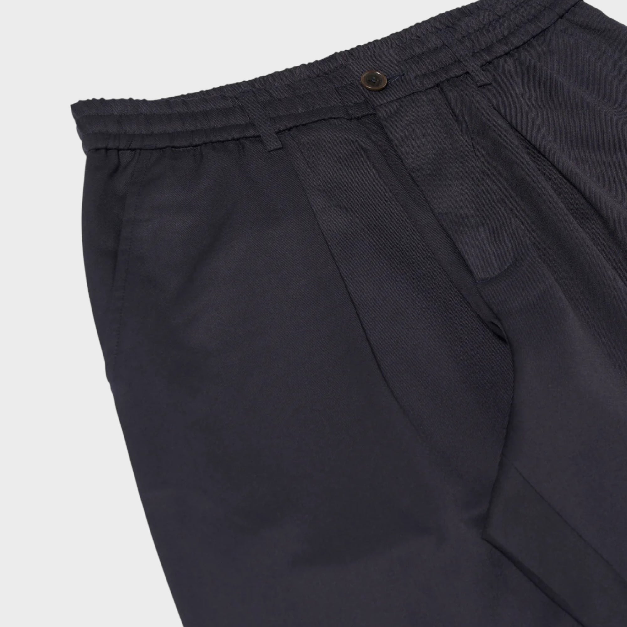 Universal Works Travel Suiting Oxford Pant I Navy