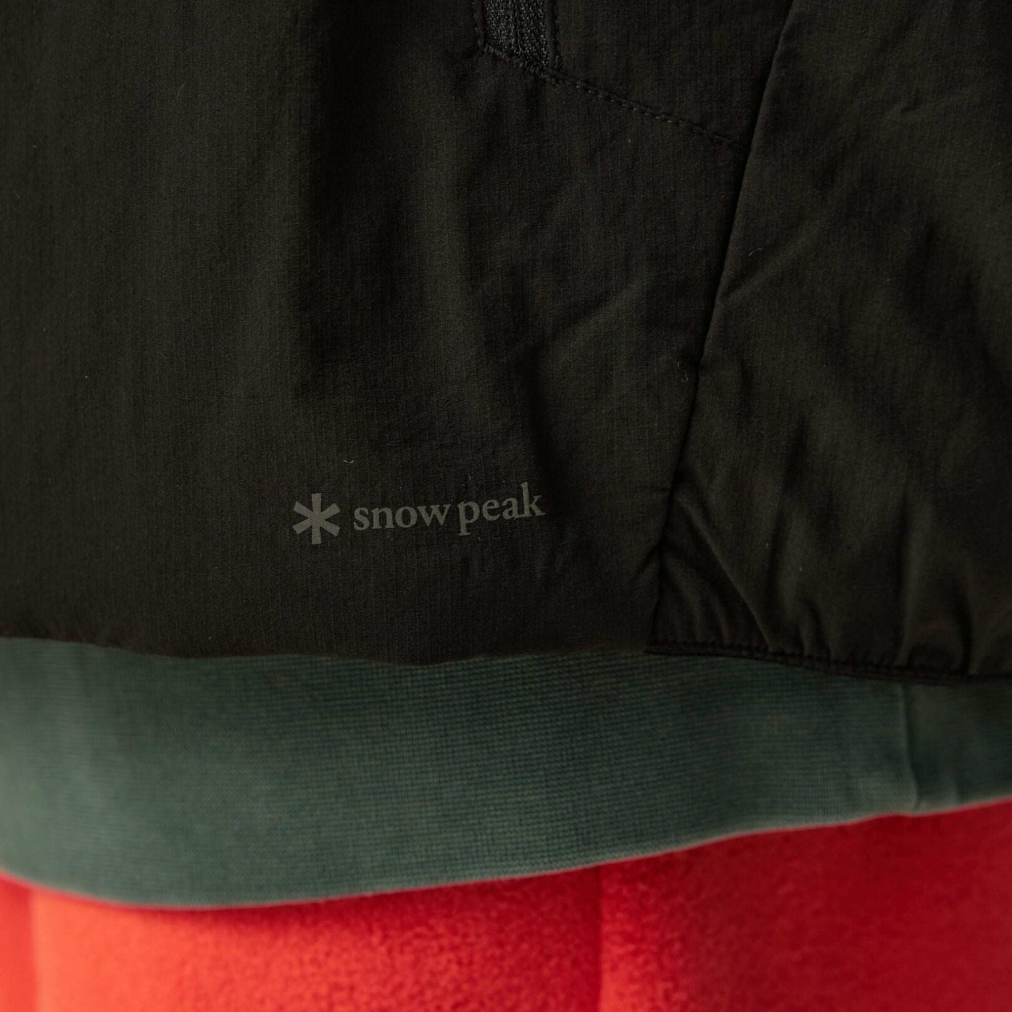 Snow Peak Breathable Insulated Vest I Sort