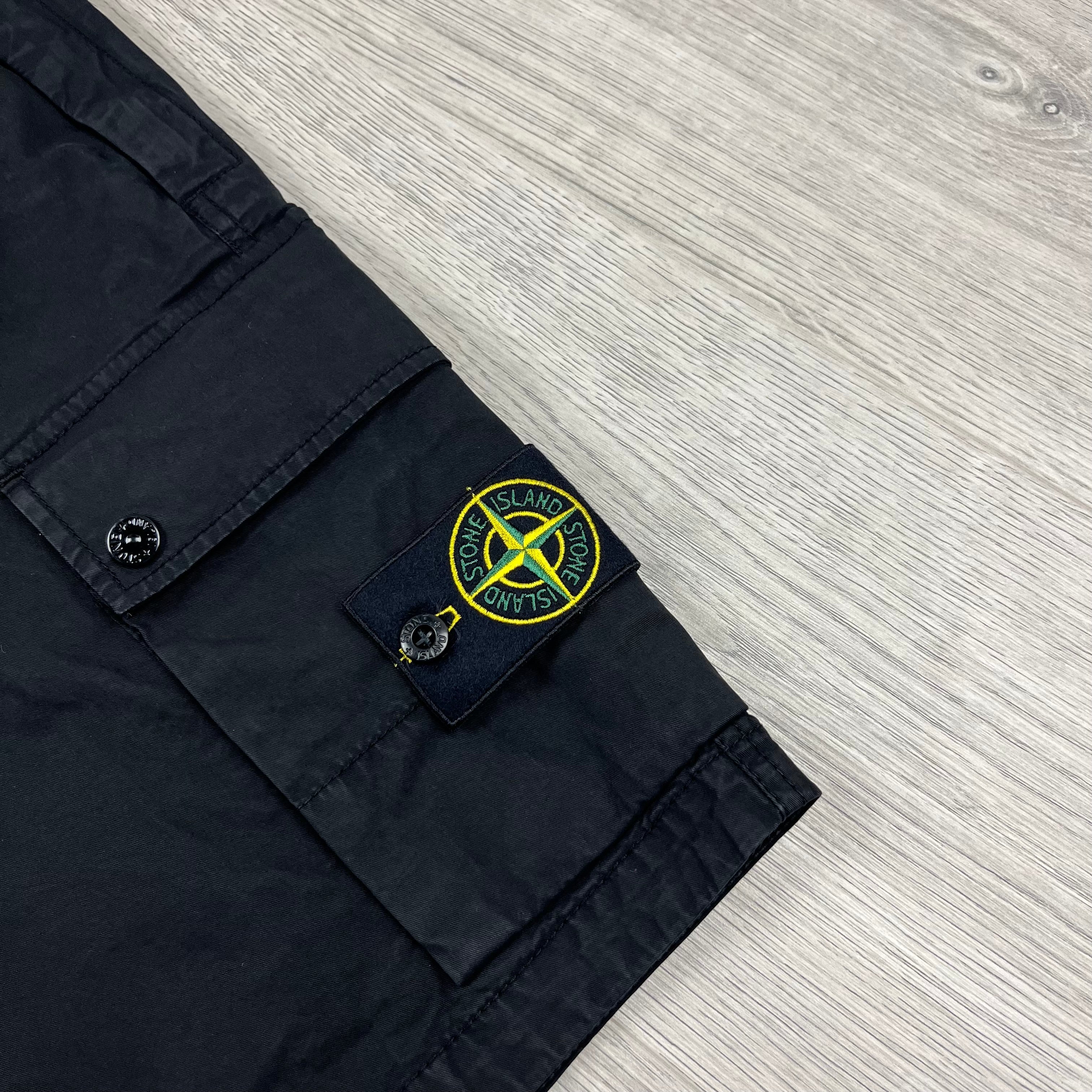 Stone Island Cargo Shorts - Black -Usfansport