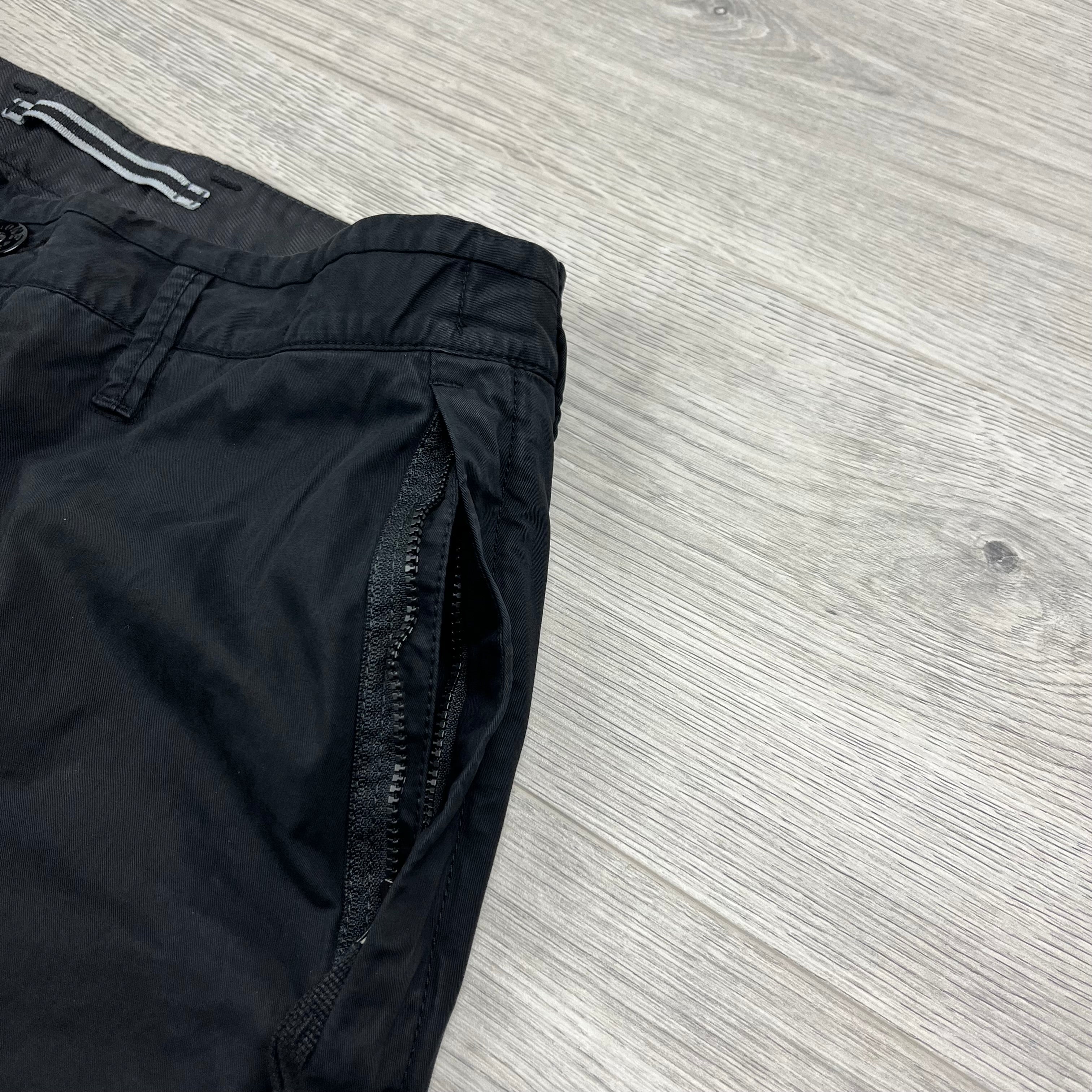 Stone Island Cargo Shorts - Black -Usfansport